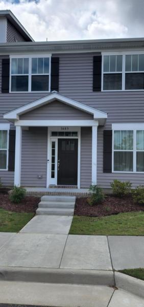 Private 2 Bedroom 2.5 Bathroom townhouse